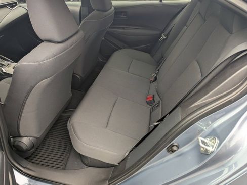 Used 2025 Toyota Corolla LE image 17