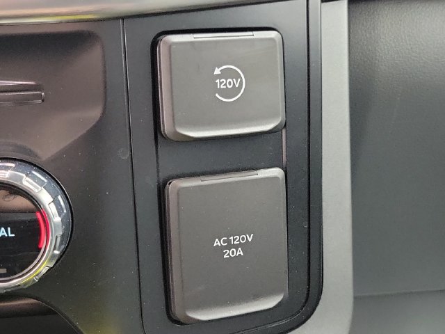 Used 2022 Ford F150 Lariat w/ Max Trailer Tow Package AWD/4WD image 35