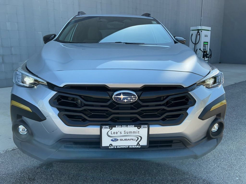 Used 2025 Subaru Crosstrek 2.5i Sport AWD/4WD image 16