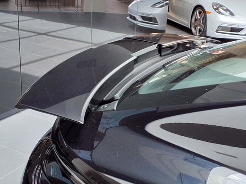 New 2025 Porsche Panamera Turbo image 36