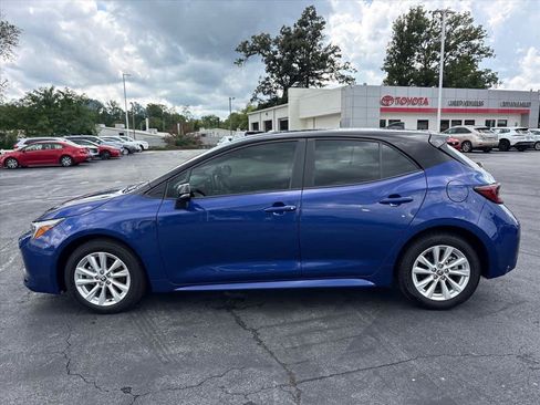 Used 2025 Toyota Corolla SE FWD image 27
