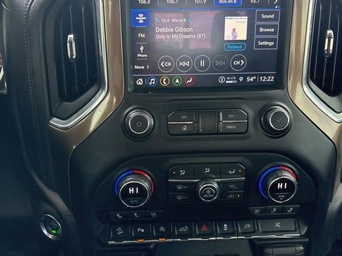 Used 2021 Chevrolet Silverado 1500 High Country w/ Z71 Off-Road Package image 32