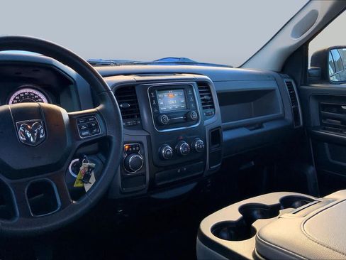 Used 2017 RAM 1500 Tradesman w/ Popular Equipment Group RWD image 7