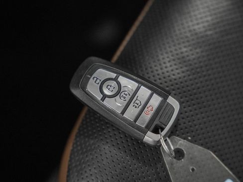 Used 2021 Ford Bronco Sport Outer Banks w/ Outer Banks Package (96D) image 52