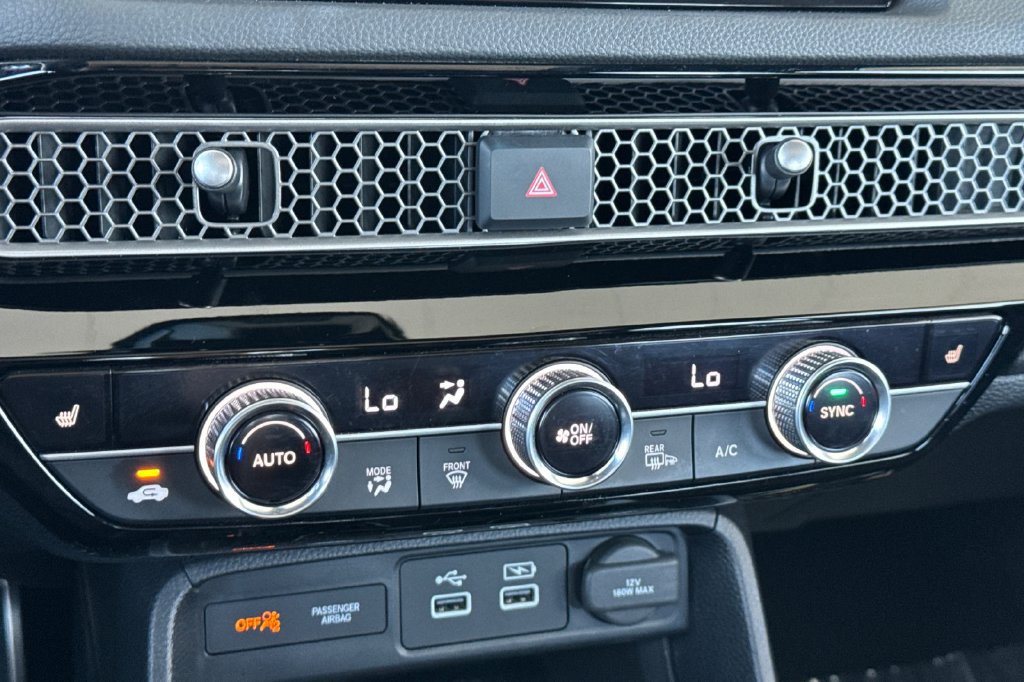 Certified 2024 Honda Civic Sport Touring image 24