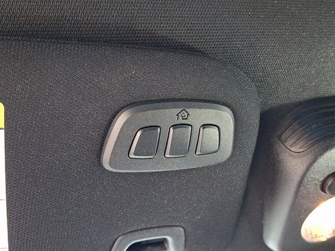 Used 2022 Ford Mustang GT Premium image 24