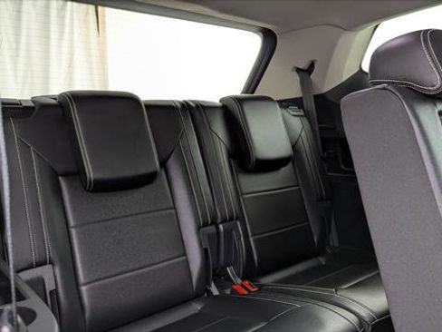 Used 2022 Volkswagen Atlas SEL image 18