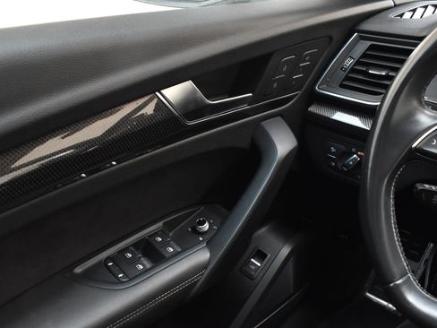 Used 2020 Audi SQ5 Premium Plus w/ Premium Plus Package image 31