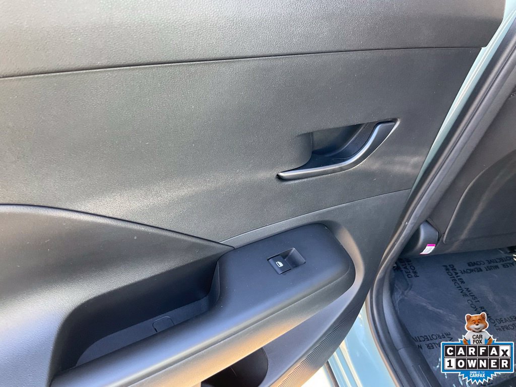 Used 2024 Hyundai Kona SEL FWD image 47