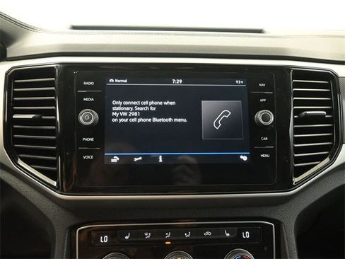 Used 2023 Volkswagen Atlas SEL Premium image 6