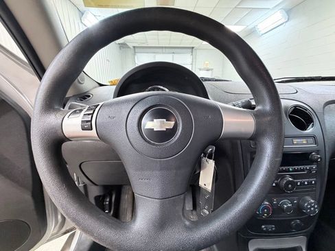 Used 2010 Chevrolet HHR LT FWD image 36