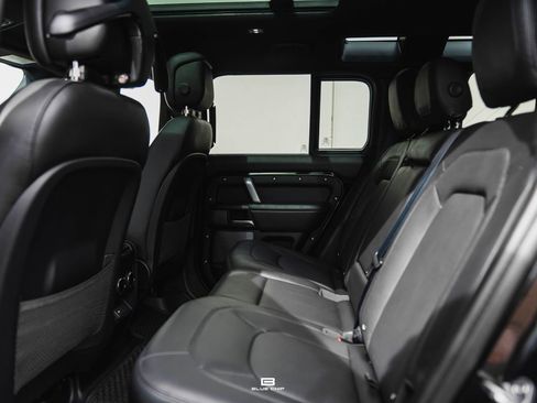 Used 2024 Land Rover Defender 110 V8 image 23