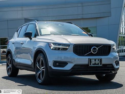 Used 2021 Volvo XC40 T5 R-Design w/ Advanced Package AWD/4WD image 1