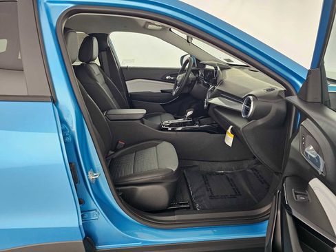 New 2026 Chevrolet Trax LT w/ Driver Confidence Package image 10
