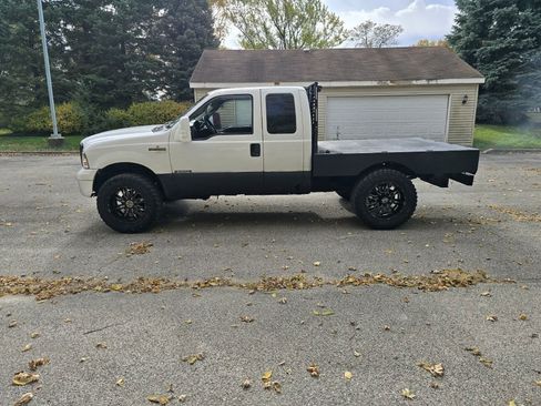 Used 2006 Ford F250 XL image 6