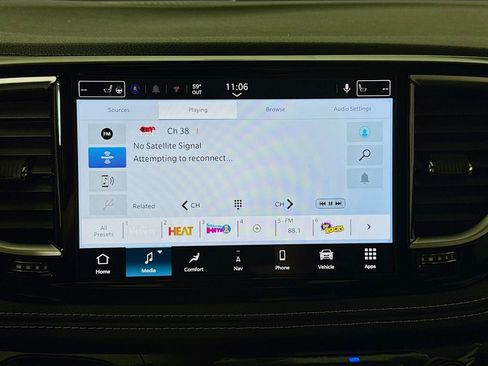 New 2026 Chrysler Pacifica Limited w/ S Appearance Package FWD image 14