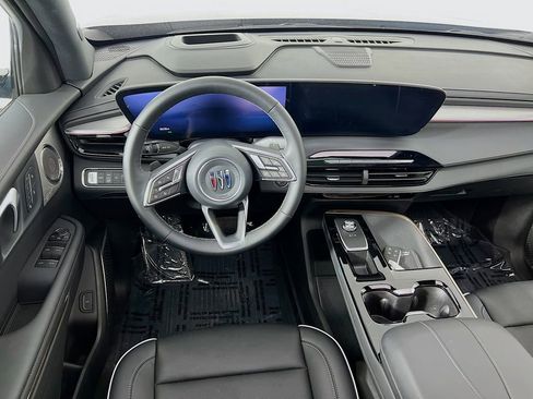 Certified 2025 Buick Enclave Avenir w/ Trailering Package, 5000 lbs. AWD/4WD image 22