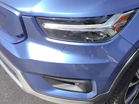 Used 2021 Volvo XC40 P8 Recharge w/ Advanced Package image 7