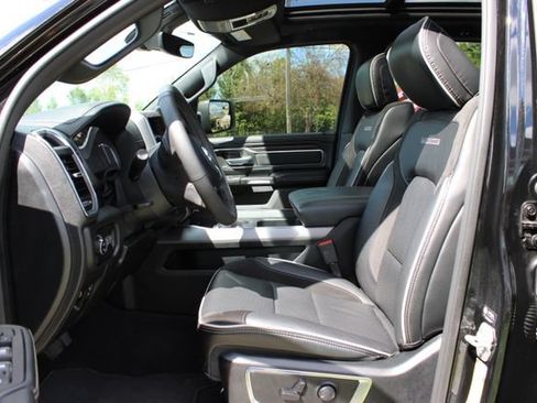 Used 2025 RAM 1500 Laramie w/ Night Edition AWD/4WD image 14