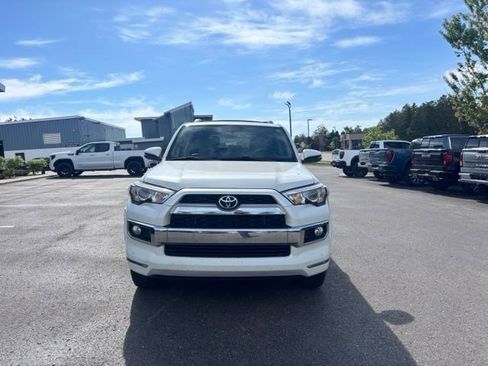 Used 2016 Toyota 4Runner Limited w/ Convenience Package AWD/4WD image 3