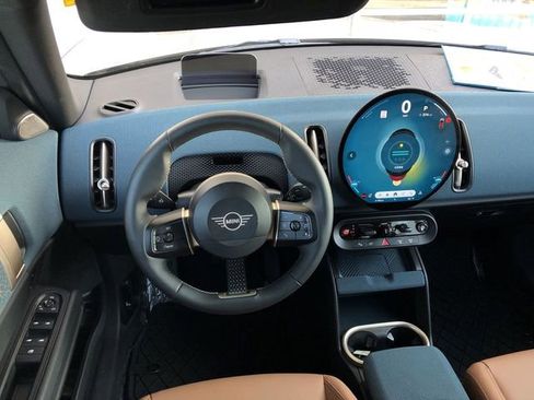 Used 2025 MINI Cooper Countryman S w/ Comfort Package Max image 31