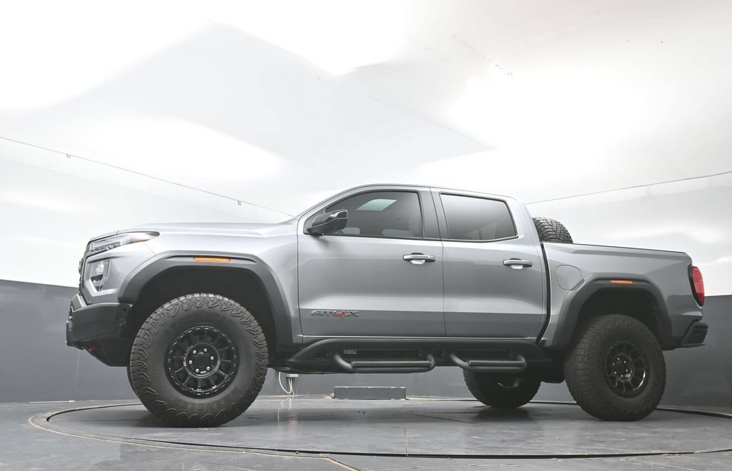 Used 2024 GMC Canyon AT4X w/ AT4X AEV Edition AWD/4WD image 57