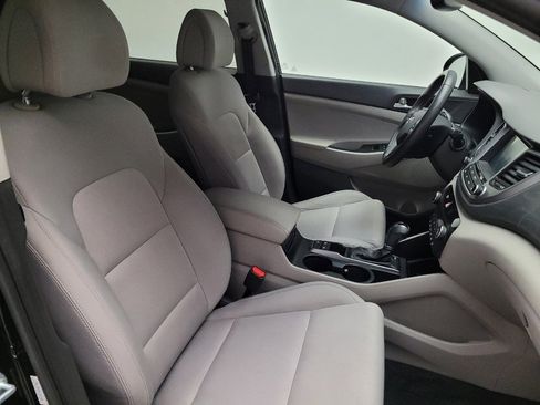 Used 2018 Hyundai Tucson Value FWD image 21