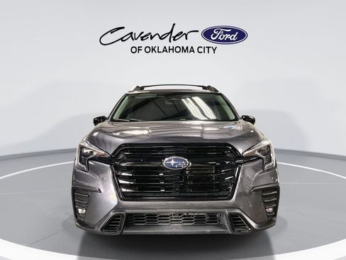 Used 2024 Subaru Ascent Onyx Edition AWD/4WD image 2