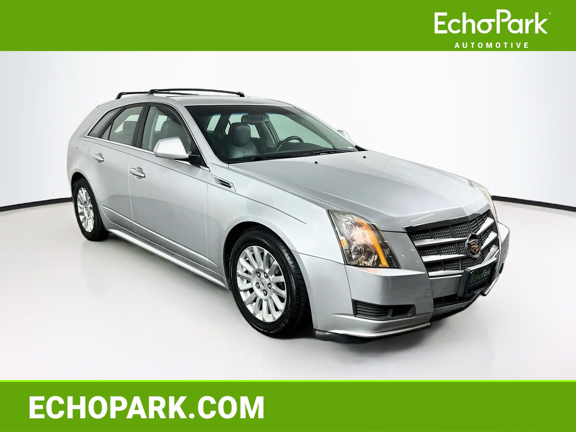 Used 2010 Cadillac CTS Wagon RWD image 1
