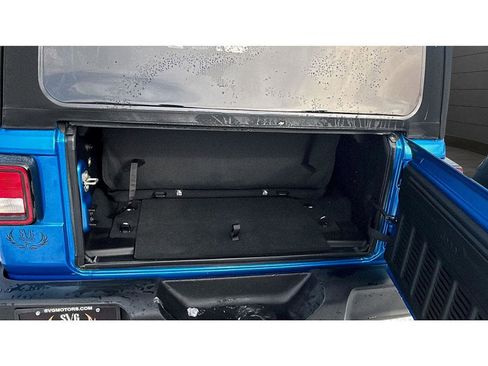 Used 2024 Jeep Wrangler Sport S image 24