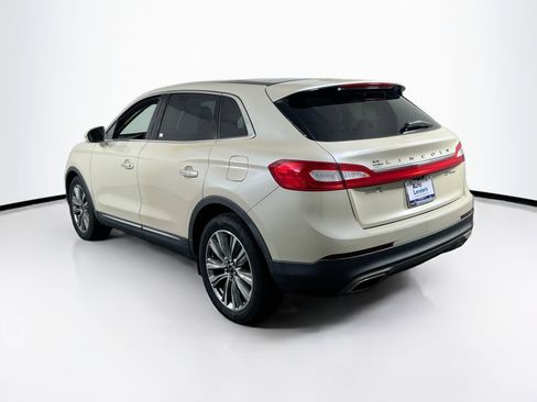 Used 2018 Lincoln MKX Reserve w/ Lincoln MKX Climate Package image 7