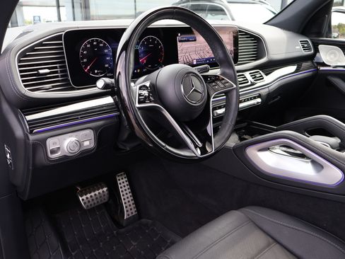 Certified 2024 Mercedes-Benz GLS 450 4MATIC image 12