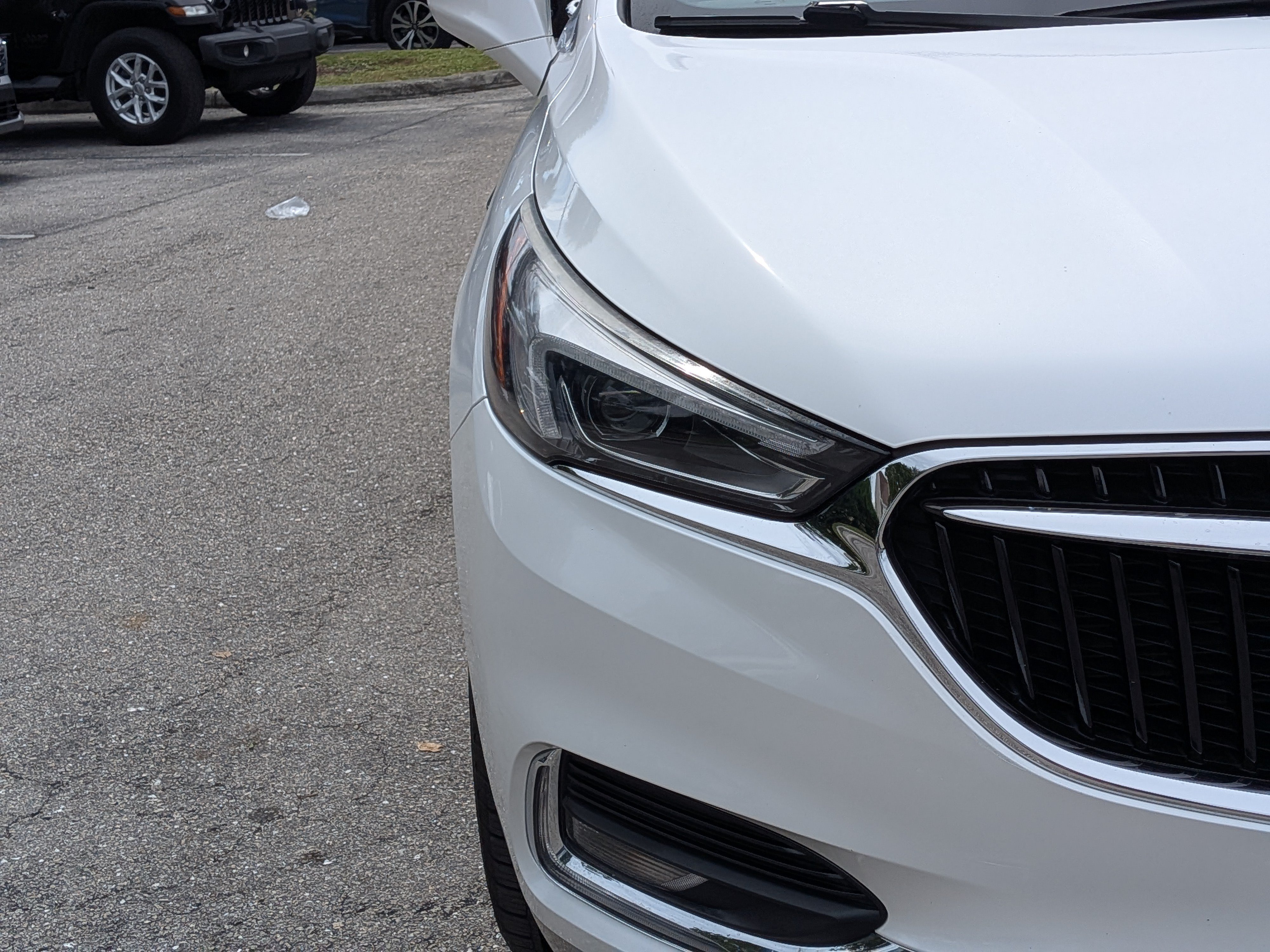 Used 2019 Buick Enclave Essence FWD image 10