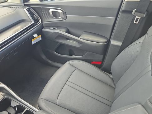New 2026 Kia Sorento EX FWD image 16
