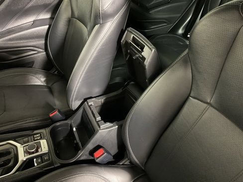 Used 2020 Subaru Forester Limited image 28