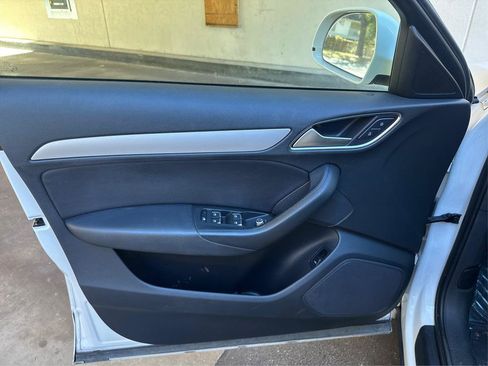 Used 2017 Audi Q3 2.0T Premium w/ Convenience Package FWD image 20