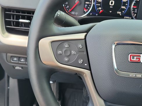 Used 2024 GMC Terrain Denali w/ Denali Premium Package AWD/4WD image 23