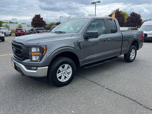Used 2023 Ford F150 XL w/ XL Chrome Appearance Package AWD/4WD image 3