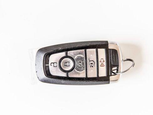 Used 2020 Ford Expedition XLT w/ Equipment Group 202A RWD image 38