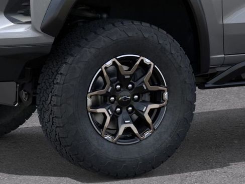 New 2026 Chevrolet Colorado ZR2 w/ Technology Package image 9