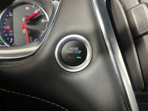 Used 2023 Chevrolet Traverse Premier w/ Redline Edition AWD/4WD image 25