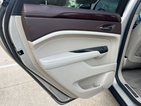 Used 2016 Cadillac SRX Performance w/ Driver Awareness Package image 15