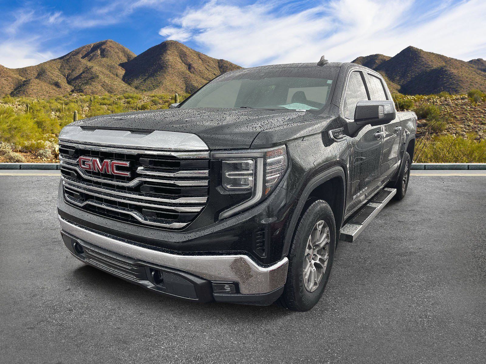 Used 2023 GMC Sierra 1500 SLT w/ SLT Convenience Package AWD/4WD image 2