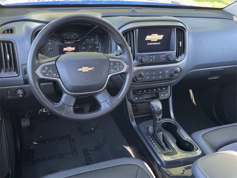 Used 2022 Chevrolet Colorado Z71 image 7