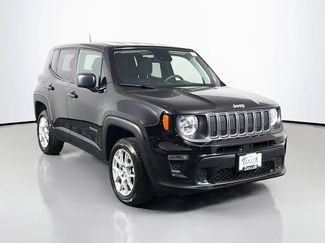 Used 2023 Jeep Renegade Latitude AWD/4WD video 1