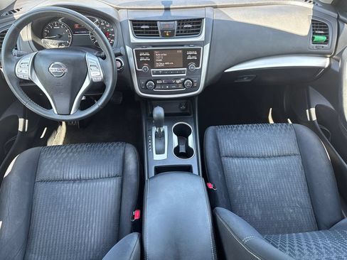 Used 2017 Nissan Altima 2.5 SV FWD image 24