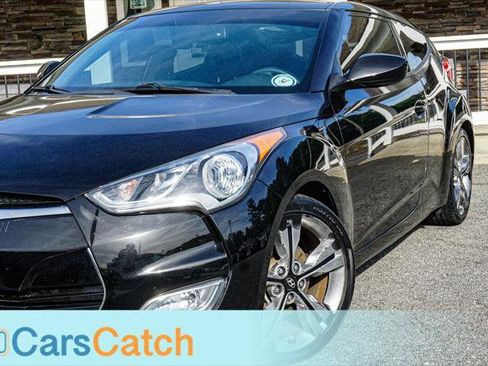 Used 2016 Hyundai Veloster w/ Option Group 03 image 6