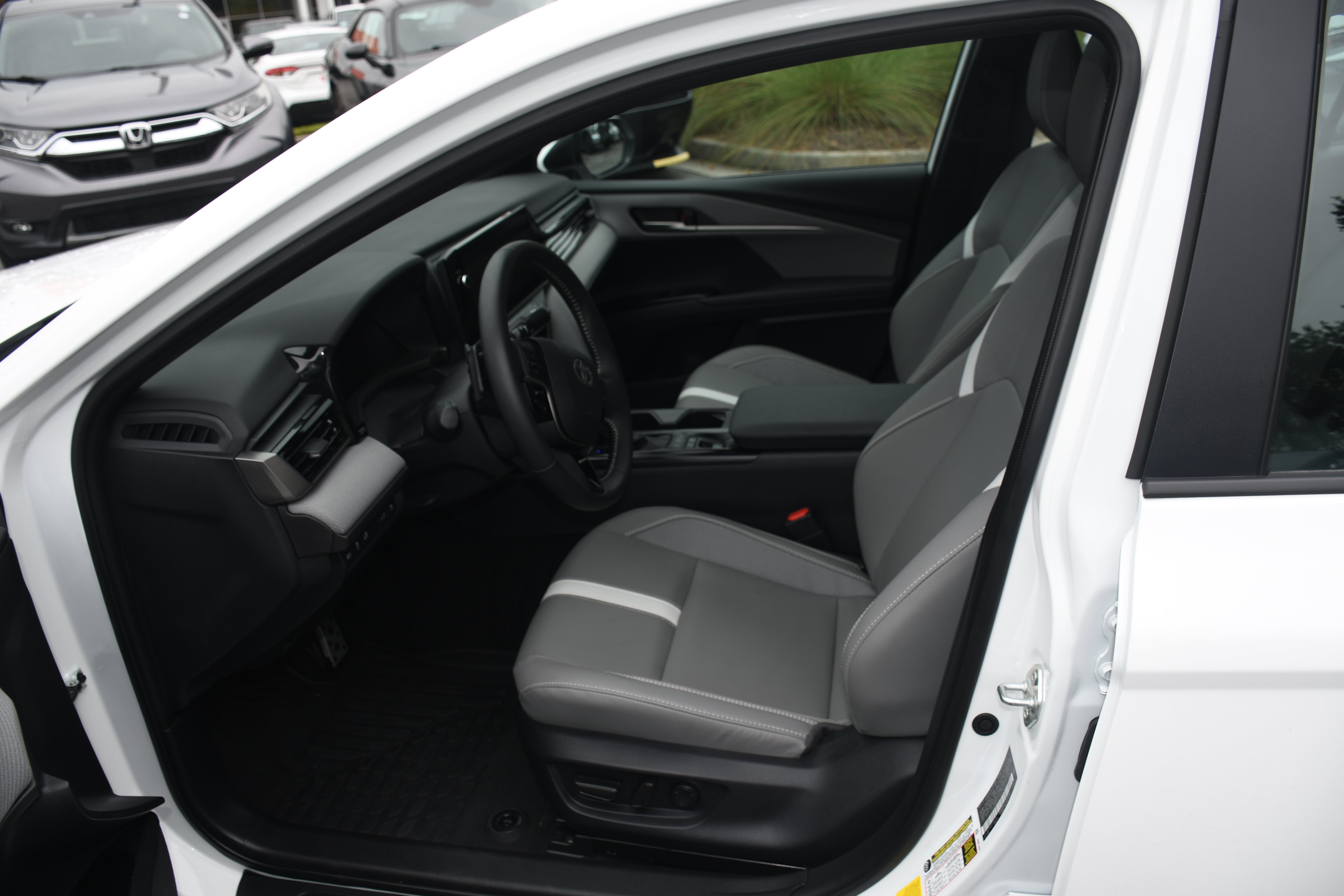 Certified 2026 Toyota Camry SE w/ Multimedia Upgrade Package FWD image 8