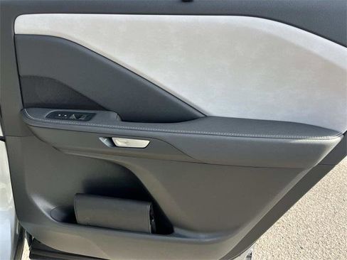 Certified 2026 Lexus TX 350 FWD image 27