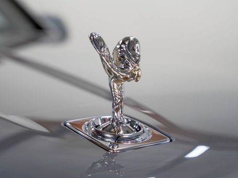 Used 2022 Rolls-Royce Cullinan w/ Dark Exterior Package AWD/4WD image 13